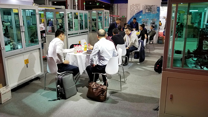 ezweb平衡机参加上海光大小电机展