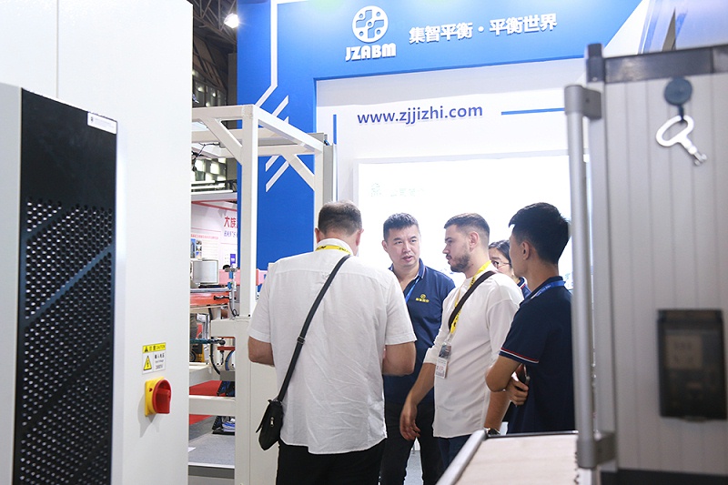 杭州ezweb轮胎轮毂展会现场